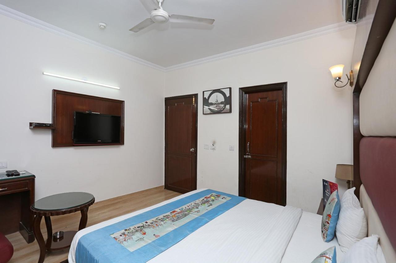 Capital O 5331 Zara Grand New Delhi Buitenkant foto
